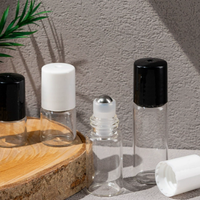 Botol Roller Mini Trendi 1ml 2ml 3ml 5ml Isi Ulang Parfum Vial Kosong Berbagai Bola Roller Tutup Hitam Putih Tersedia
