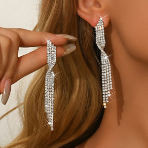 أقراط متدلية نسائية فاخرة 2-شرابة سلسلة طويلة جديدة مع حفلات أو مناسبات رسمية - Product Image 1