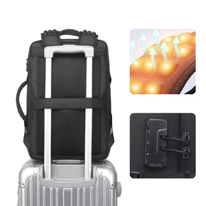 <span class=keywords><strong>Zaino</strong></span> da <span class=keywords><strong>Viaggio</strong></span> Espandibile Impermeabile con Ampio Interno, Compressione Automatica, Porta di Ricarica e Lucchetto per Uomo - Product Image 4