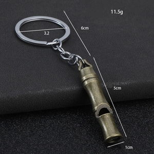 Sifflet en métal en forme de bambou, style vintage, porte-clés, pendentif pour sac, vente en gros - Product Image 6