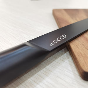 Xyj ensemble de couteaux de cuisine à manche creuse, outil noir enduit 6 pièces avec support de couteau magnétique - Product Image 6