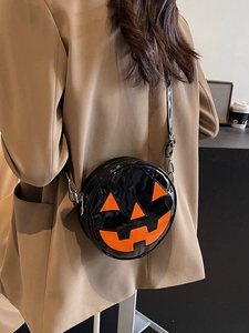 Graziosa borsa a tracolla a forma di zucca di Halloween con accento di teschio fantasma stile diabolico - Product Image 4