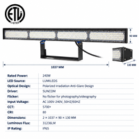 Projecteur LED pour pickleball 240W, source lumineuse LUMILEDS, driver SUNCOM, design anti-éblouissement, IP65, 26030lm, pour terrains d'entraînement en extérieur