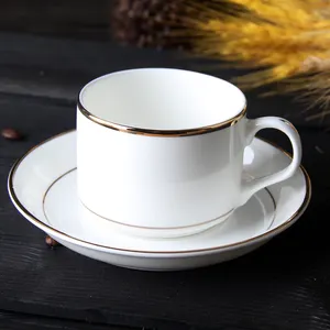 Taza de té y platillo moderno, juego de tazas de porcelana con borde dorado Latte de 175 ml para fiesta de boda, té y café con juego de platillos