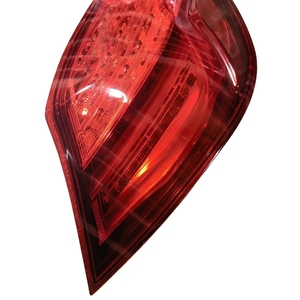 Adecuado para <span class=keywords><strong>2011</strong></span>-2017 <span class=keywords><strong>BMW</strong></span> 6 Series 640 650 luces traseras F12 F06 luces traseras LED originales de <span class=keywords><strong>segunda</strong></span> <span class=keywords><strong>mano</strong></span> - Product Image 4