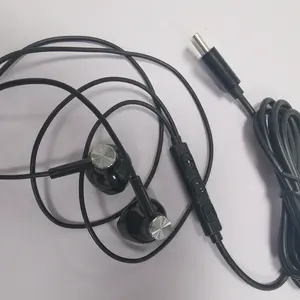 Meistverkaufte günstige halb-in-ear-kopfhörer Typ-c Ladehülle Port kabelgebundene Stereo-Kopfhörer Freisprecheinrichtung Headset