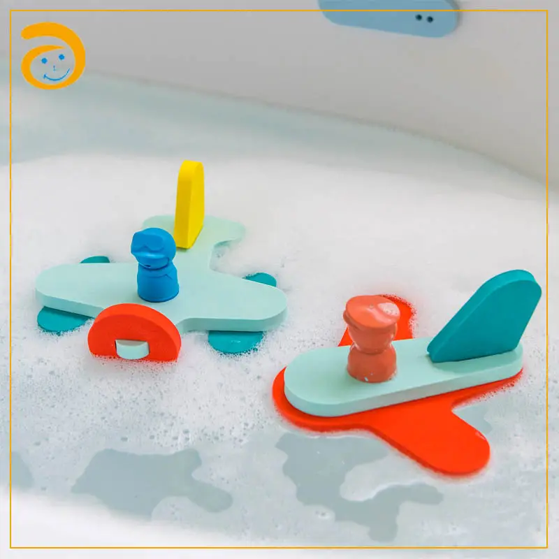 ของเล่นอาบน้ำโฟม EVA แบบนุ่มลอยน้ำได้สำหรับเด็กอ่างอาบน้ำโฟม EVA รูปทรงเครื่องบินเพื่อการศึกษาดีไซน์ใหม่