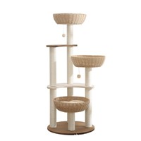 Grand arbre à chat encadré avec poteaux en sisal, nid intégré et maisonnette pour chat