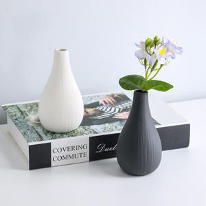 YBH moderne Simple <span class=keywords><strong>Mini</strong></span> Vase en céramique nordique maison décorative élégante fleur <span class=keywords><strong>Ware</strong></span> Design créatif <span class=keywords><strong>Mini</strong></span> Vase de Table - Product Image 1