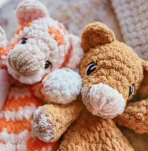 Tùy Chỉnh Thiết Kế Và Nhãn Tay Crochet Dày Sợi Chenille Đồ Chơi Sang Trọng Con Hổ Nhỏ Comforter Động Vật Đồ Chơi Làm Quà Tặng Cho Trẻ Em - Product Image 4