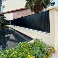 Clôture de jardin décorative en aluminium à lattes verticales sur mesure, 1,8 m, étanche, pour villa, écran extérieur, pour maisons 3D