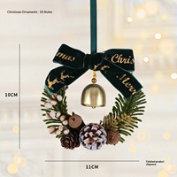 Ornamen Gantung Karangan Bunga Natal Mini dengan Pita Beludru, Lonceng, Kerucut Pinus, Buah Berry, Tanaman Hijau Buatan, Selamat Natal