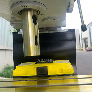 Chine Industrie <span class=keywords><strong>mini</strong></span> <span class=keywords><strong>colonne</strong></span> carrée forage de broche d'alimentation automatique Z5125 taraudage de forage vertical <span class=keywords><strong>pour</strong></span> manuel en métal - Product Image 3