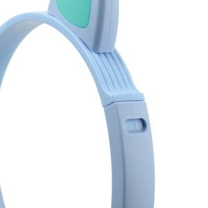 Prix <span class=keywords><strong>de</strong></span> gros rvb casque d'oreille <span class=keywords><strong>de</strong></span> chat mignon avec microphone antibruit conception pour écouteurs <span class=keywords><strong>de</strong></span> jeu 3.5mm casque filaire - Product Image 6