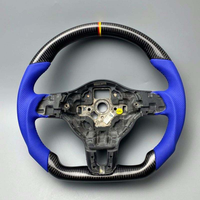 Volant perforé en fibre de carbone LED très vendu pour Volkswagen MK5 MK6 Golf GTI R Polo CC