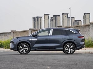 2025 <span class=keywords><strong>BYD</strong></span> <span class=keywords><strong>Tang</strong></span> L <span class=keywords><strong>EV</strong></span> Dernier SUV de taille moyenne 2WD & 4WD pour les véhicules à énergie nouvelle en prévente Grand SUV <span class=keywords><strong>EV</strong></span> à longue autonomie de 670km - Product Image 4