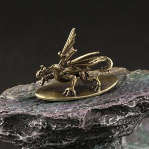 Artisanat en métal <span class=keywords><strong>Warcraft</strong></span> Feilong plus petits ptérosaures ornements en laiton dinosaure jouets poche petits ornements - Product Image 6