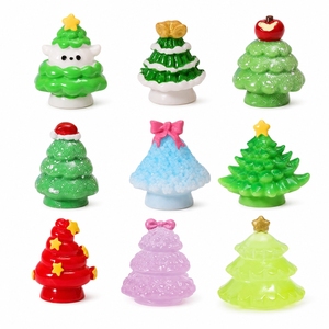 Figurines <span class=keywords><strong>de</strong></span> <span class=keywords><strong>mini</strong></span>-sapins <span class=keywords><strong>de</strong></span> Noël en résine en gros, styles variés pour décorations <span class=keywords><strong>de</strong></span> maisons <span class=keywords><strong>de</strong></span> poupées, villages <span class=keywords><strong>de</strong></span> Noël et scènes <span class=keywords><strong>de</strong></span> fêtes DIY - Product Image 1