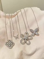 Elegante Weihnachts-Halskette aus 18K Roségold mit Herzförmigem Rosa Saphir-Anhänger und Diamanten für Damen