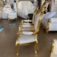 Fauteuil Trône de Luxe Royal avec Diamants Exquis pour Mariages, Cadre Doré, Roi et Reine