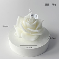Lilin Aroma Mawar Tiga Dimensi untuk Hari Valentine dengan Suasana Mewah dan Lilin Berbentuk Bunga yang Realistis