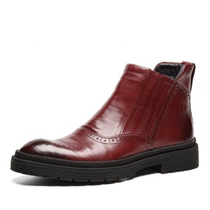 Botas Chelsea de Otoño para Hombre, Nuevas, Estilo Europeo Americano, de Moda, de Piel Vacuna, con Suela Gruesa y Detalles Tallados - Product Image 6