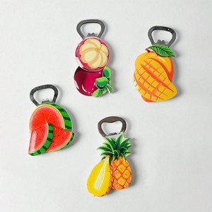 Ouvre-bouteille magnétique en forme de fruit personnalisé en gros, ananas, avocat, aimant de réfrigérateur - Product Image 1