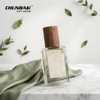 Flacons de parfum en verre avec bouchon en bois rectangulaire