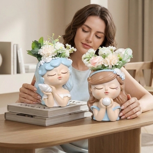 Pot de fleurs décoratif léger en résine Roogo de 4 pouces, motif sirène, fée, princesse, miniature fantaisie pour la maison, le jardin ou le bureau - Product Image 1