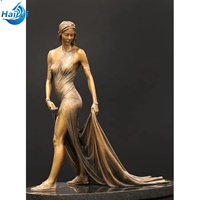 Statues de femmes modernes, belles statues de jardin de grande taille en bronze, personnalisées pour la décoration extérieure de la maison, modèle sportif en laiton, Europe
