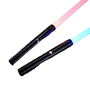 Fête en gros utilisant Metal Pixel Light 3.0 sabre laser jouet lumineux/couleurs bon marché 15/mode lumière arc-en-ciel/poignée sabre laser