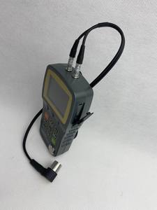 Jauge d'épaisseur à ultrasons KT350 haute précision avec affichage couleur Echo-Echo avec précision: 1% H ± 0.01mm (pour l'acier) - Product Image 3