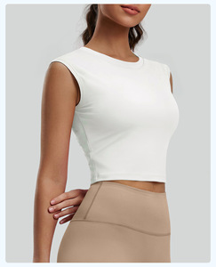 เสื้อครอปโยคะแบบไม่มีแขน ดีไซน์สวยเก๋ โชว์หลัง ทรงคอกลม เนื้อผ้าระบายอากาศได้ดีและยืดหยุ่นสูง - Product Image 6