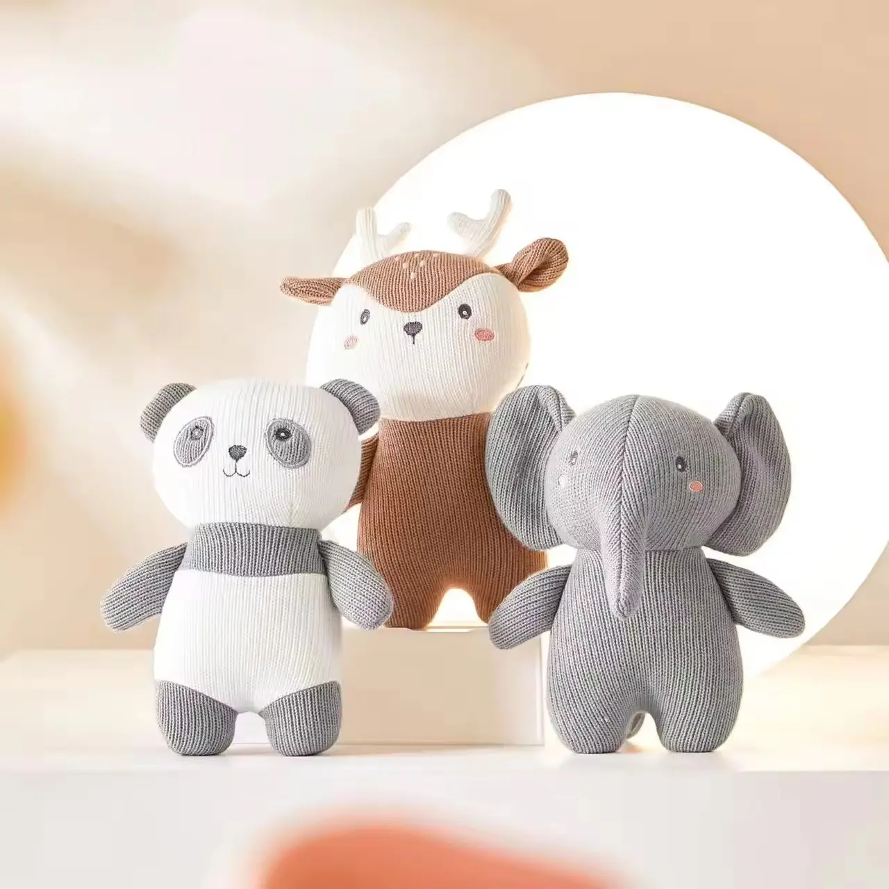 Nuovo cartone animato 100% in cotone lana lavorato a maglia bambola Super morbida Baby confort Doll per morsi pupazzo di peluche può essere personalizzato