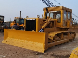 รถดันดินตีนตะขาบ CAT D6D มือสอง เครื่องยนต์ 3306 แท้ ชั่วโมงการทำงานต่ำ พร้อมริปเปอร์หลัง - Product Image 2