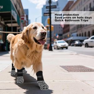 Chaussettes pour chiens en coton écologiques, chaudes et respirantes, avec bande réfléchissante et grip antidérapant réglable – Vente en gros - Product Image 4