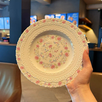 Fabricants de Plats en Céramique Chine – Grands Assiettes Blanches à Motifs Floraux pour Restaurants, Style Nordique, Luxe Vintage