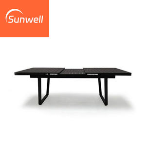 Set <span class=keywords><strong>da</strong></span> Pranzo Moderno per Esterni con Tavolo Allungabile a 8 Posti e Sedie Impilabili con Braccioli <span class=keywords><strong>in</strong></span> Alluminio per Giardino - Product Image 2