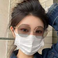 Lunettes photochromiques anti-lumière bleue NYY, monture carrée transparente, verres à transition de couleur pour femmes et hommes, protection UV400