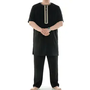 Moslim Herenkleding Arab Robe Hot Producten Abaya Zwart Herengewaad Tweedelige Set Eenvoudige Stijl Islamitische Mantel