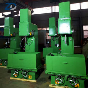 Machine à rectifier verticale interne M4215 pour le traitement des chemises de cylindre et des alvéoles de cylindre de moteur - Product Image 5