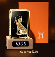 Nuovo Design Decorazione da Scrivania Bellissimo Regalo Aziendale Personalizzato Cubo in Cristallo Inciso al Laser 3D con Orologio
