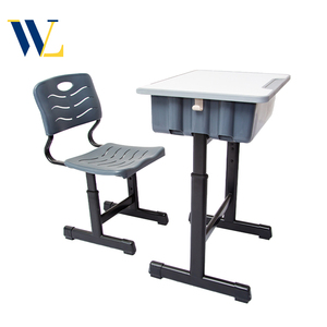 Muebles Escolares Modernos Directo de Fábrica, Juego de Escritorio y Silla Ajustables con Mesa de Madera Plástica Ecológica y Resistente para Estudiantes - Product Image 3