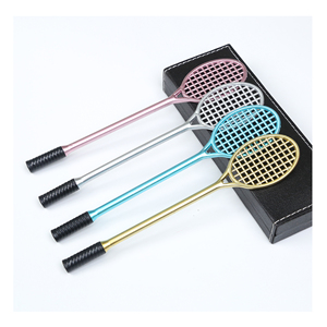 Bolígrafo de Gel con Forma de Raqueta Deportiva, Diseño Creativo de Bádminton y Tenis, Bolígrafo de Plástico para Regalos Promocionales Económicos y Artículos de Papelería Novedosos - Product Image 1