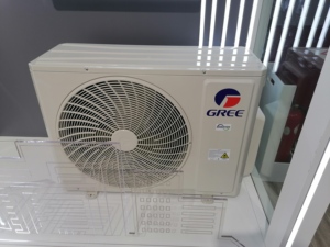 Wholesale 2025 for 24000Btu 22OV <b>Mini</b> Wall Mounted Split AC System R-410A Motor Built-in WiFi <b>Air</b> <b>Conditioner</b> - Product Image 5