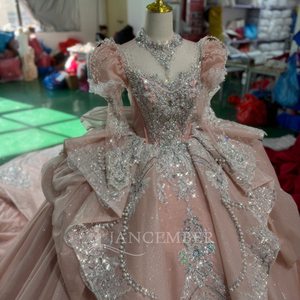 ชุดราตรีงาน Quinceanera รุ่น XS248 สีชมพูหวาน แขนพองทรงเอ็มไพร์ สำหรับสาววัย 15 ปี - Product Image 5