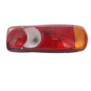 1 * PCS Ampoule de feu arrière 24V pour <span class=keywords><strong>DAF</strong></span> XF95 OEM 1401731 1401713 LAMPE HALOGÈNE - Product Image 1