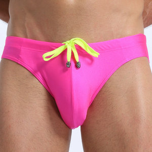 Costume da Bagno Sexy da Uomo Sunny Beach, Slip Morbidi e Confortevoli, Popolare Slip con Lacci, Pantaloncini Traspiranti ad Asciugatura Rapida - Product Image 4
