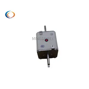 Piezas electrónicas Fusible de cerámica PC73UD11C800PA Z301966 11 URD 73 PA 0800 Componentes electrónicos Suministros de fusibles