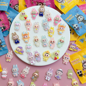 Boîtes myst<span class=keywords><strong>ère</strong></span>s <span class=keywords><strong>de</strong></span> figurines <span class=keywords><strong>de</strong></span> dessins animés Frozen phosphorescentes en plastique, échelle 1/12, mignonnes, petit cadeau pour étudiants <span class=keywords><strong>de</strong></span> 7 à 12 ans, jouet d'origine pour déballage - Product Image 4